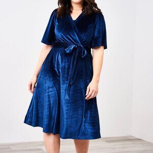 Latched Mama Royal Blue Velvet Nursing Dress Medium